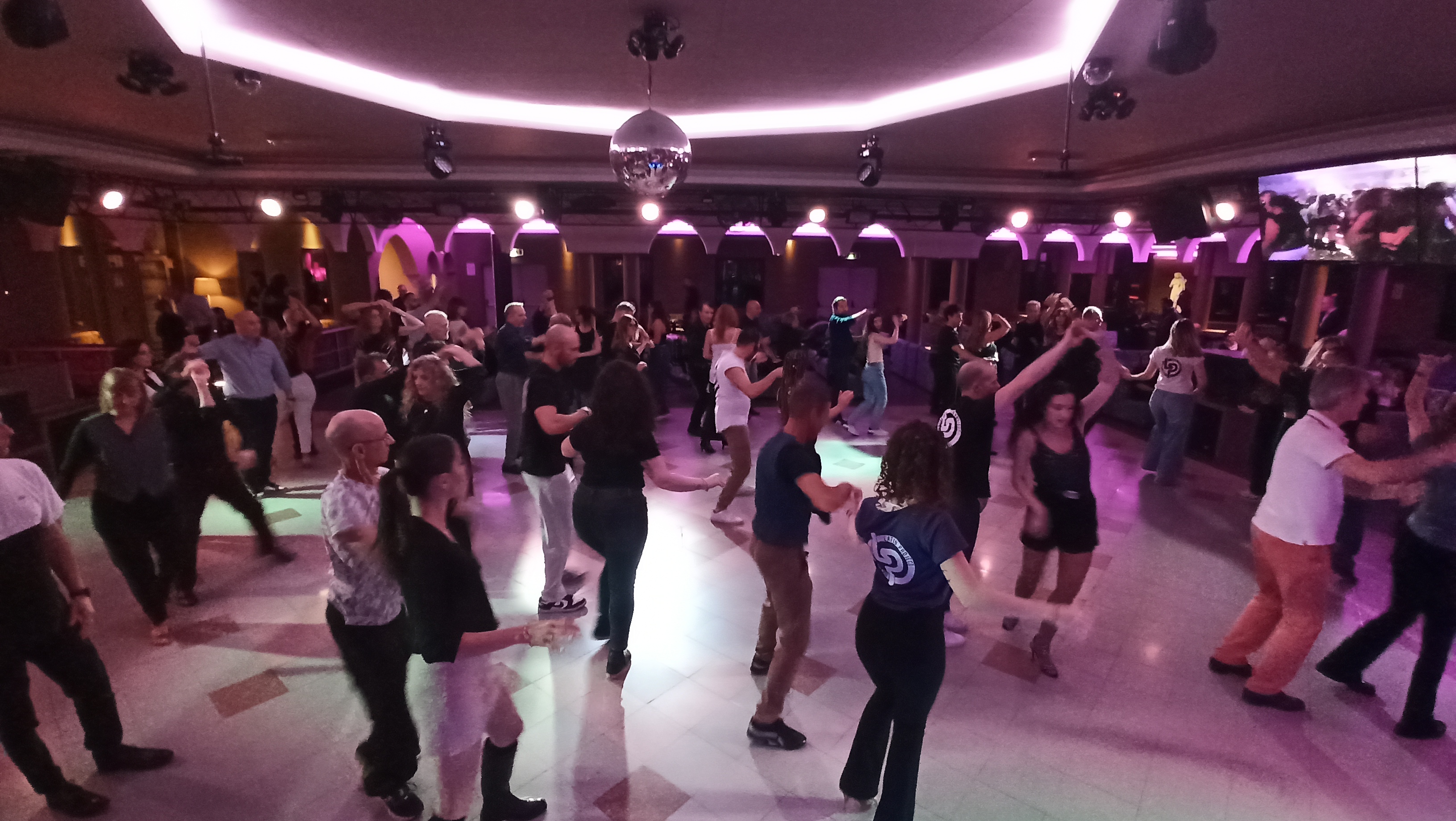 Ballerini di salsa